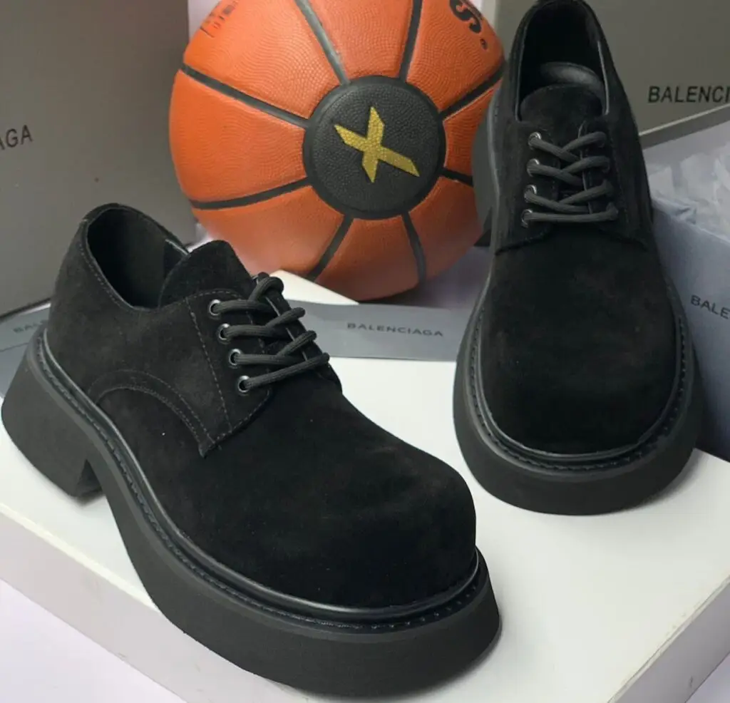 Buy trendy type in black loafers/loafer shoes in Nigeria and explore the best online store for clothes and shoes in Nigeria