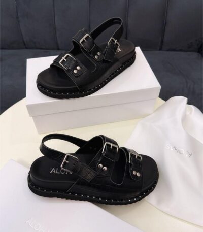 Buy trendy type in black with croc embossing and adjustable straps
