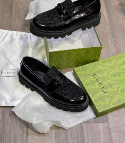 Buy trendy type in Nigeria and Best online store for clothes and shoes in Nigeria