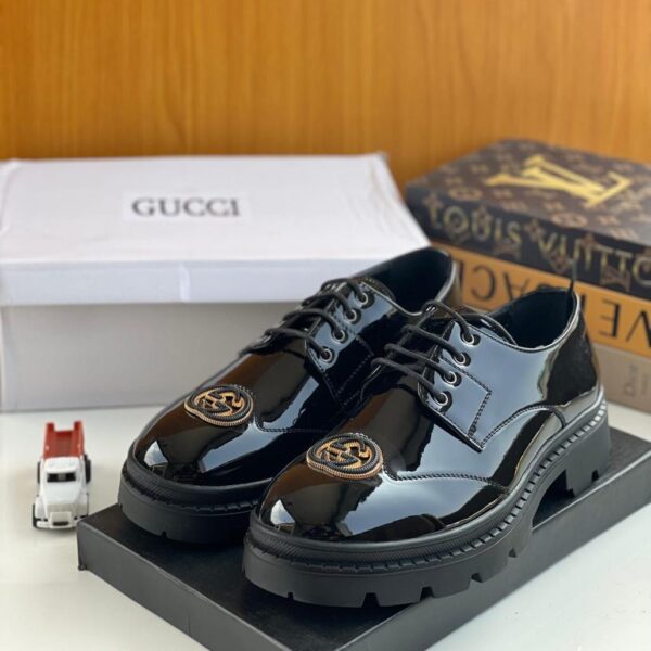 Buy trendy type in Nigeria and Best online store for clothes and shoes in Nigeria