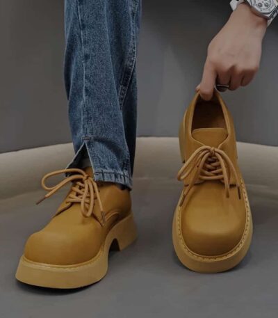 Buy trendy type in Nigerian shoppers and best online store for clothes and shoes in Nigeria