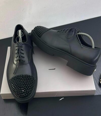 Buy trendy type shoes in Nigeria and explore the best online store for clothes and shoes in Nigeria