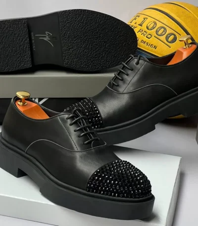 Buy trendy type shoes in Nigeria and explore the best online store for clothes and shoes in Nigeria