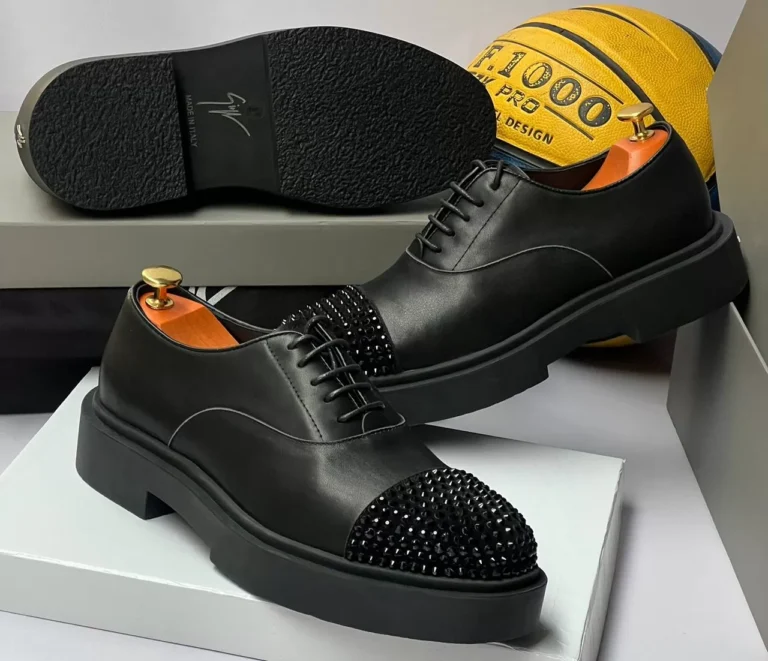 Buy trendy type shoes in Nigeria and explore the best online store for clothes and shoes in Nigeria