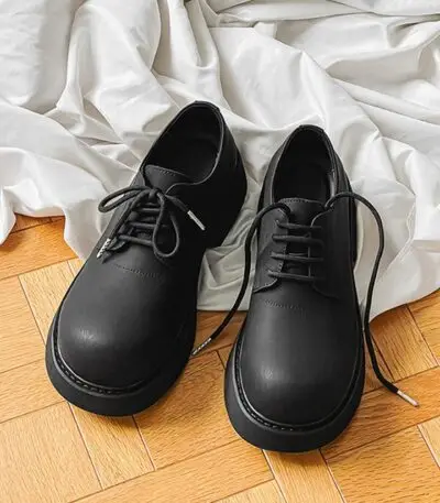 Buy trendy type shoes in Nigeria and explore the best online store for clothes and shoes in Nigeria